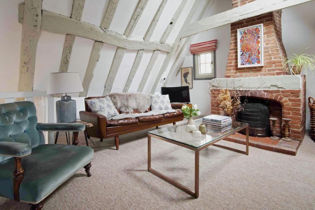 Characterful In The Heart Of Holiday home